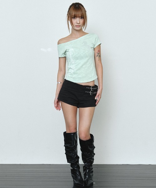 Midnight Move(ミッドナイトムーブ)の「A'GEM/9 × .kom 『MIDNIGHT MOVE/ミッドナイトムーブ』CB HORSE TEE/CBホース半袖Tシャツ(Tシャツ/カットソー・レディース・ライトグリーン/ブラック・FREE)」の3枚目の写真