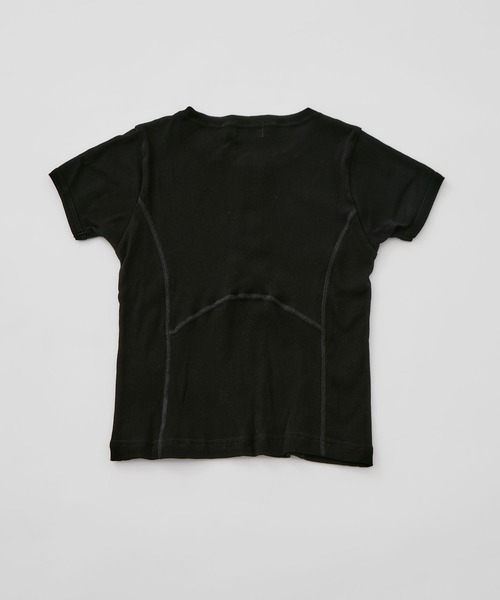 CONZ(コンズ)の「fitted rib henry short sleeve(Tシャツ/カットソー・レディース・ダークグレー/ブラック/ダークネイビー/ピンク・2/1)」の9枚目の写真