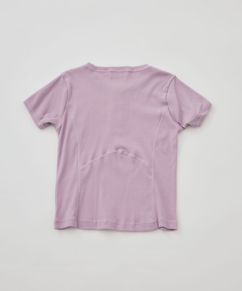 CONZ(コンズ)の「fitted rib henry short sleeve(Tシャツ/カットソー・レディース・ダークグレー/ブラック/ダークネイビー/ピンク・2/1)」の13枚目の写真
