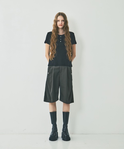 CONZ(コンズ)の「fitted rib henry short sleeve(Tシャツ/カットソー・レディース・ダークグレー/ブラック/ダークネイビー/ピンク・2/1)」の17枚目の写真