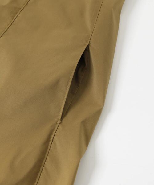 ITEMS URBANRESEARCH(アイテムズ アーバンリサーチ)の「『イージーケア』テントシルエットワンピース(ワンピース・レディース・ブラック/キャメル/ブルー・FREE)」の22枚目の写真