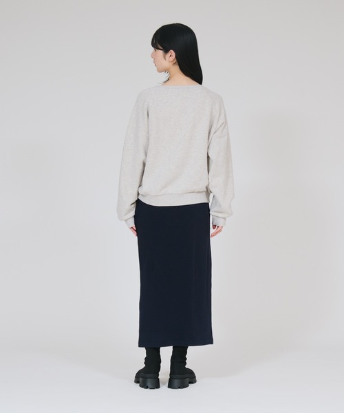 Champion(チャンピオン)の「【Champion/チャンピオン】レディース ラグランスリーブスウェットシャツ(スウェット・レディース・ヘザーグレー/ダークネイビー/ブラック系その他・LARGE/MEDIUM)」の9枚目の写真