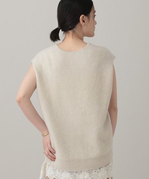 A part by（アパートバイ）の「【名品シリーズ・イージーケア】ラクーンコンVベスト（ニット/セーター・レディース・チャコールグレー/ホワイト/ライトベージュ・SMALL/FREE）」の14枚目の写真