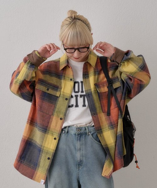 CIAOPANIC TYPY(チャオパニックティピー)の「モールチェックシャツジャケット(シャツ/ブラウス・メンズ・ネイビー/アイボリー/オレンジ/ブラウン・MEDIUM/LARGE)」の4枚目の写真