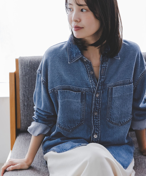 Noble(ノーブル)の「《WEB限定追加》スージングデニムビッグポケットシャツ(シャツ/ブラウス・レディース・ネイビー・FREE)」の7枚目の写真