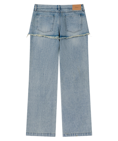 DEINET(ダイニット)の「LAYERED SEMI BOOTSCUT DENIM PANTS IN LIGHT BLUE(デニムパンツ・レディース・その他・SMALL/MEDIUM)」の2枚目の写真