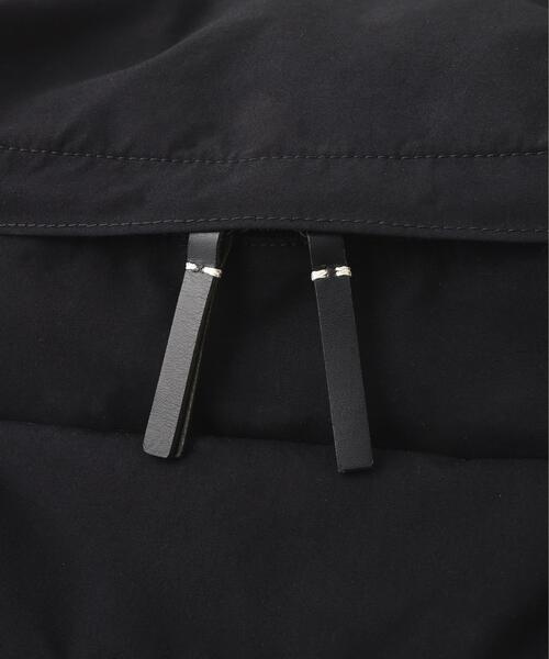 MARGARET HOWELL(マーガレットハウエル)の「COTTON NYLON HIDENSE POPLIN(バックパック/リュック・レディース・ベージュ/ブラック・FREE)」の7枚目の写真