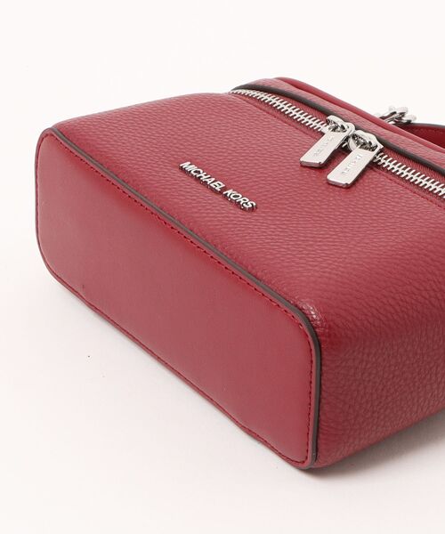 MICHAEL KORS(マイケルコース)の「VIVI SM VANITY CASE XBODY(ショルダーバッグ・レディース・マルーン・FREE)」の3枚目の写真