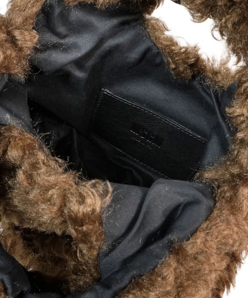 MSGM(エムエスジーエム)の「フェイクカルガンファー バッグ(ハンドバッグ・レディース・ブラウン・ONE SIZE)」の5枚目の写真