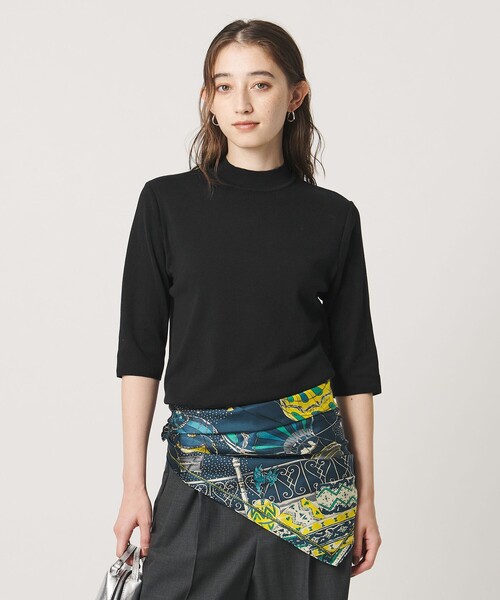 UNITED ARROWS(ユナイテッドアローズ)の「5分袖 ミニ ハイネック ニット ‐ウォッシャブル‐(ニット/セーター・レディース・ブラック/ダークブラウン/ナチュラル・FREE)」の2枚目の写真