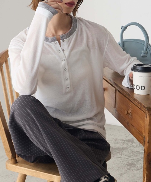 BONLECILL(ボンルシール)の「配色ヘンリーネックロンT(Tシャツ/カットソー・レディース・ブラウン/オフホワイト/ブルー/グレー・FREE)」の10枚目の写真