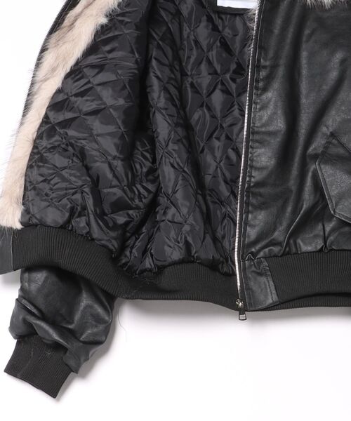 Ritzy(リッツィー)の「フェイクレザー エコファー 裏ボアブルゾン ジャケット(その他アウター・レディース・ワイン/ブラック・M/L)」の7枚目の写真