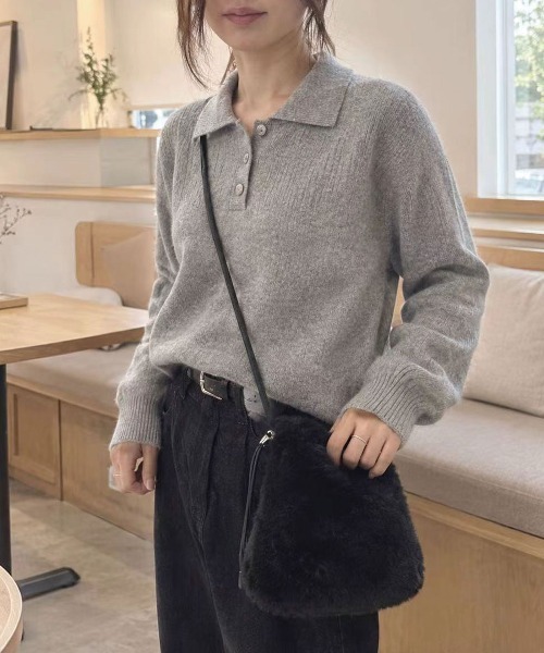 CORNERS(コーナーズ)の「巾着ファーショルダーバッグ(ショルダーバッグ・レディース・アイボリー/ブラック/レオパード/ベージュ・FREE)」の1枚目の写真