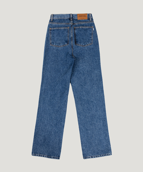 AUTH.(オース)の「ストレートデニムパンツ(ブルー)(デニムパンツ・レディース・その他・SMALL/MEDIUM)」の2枚目の写真