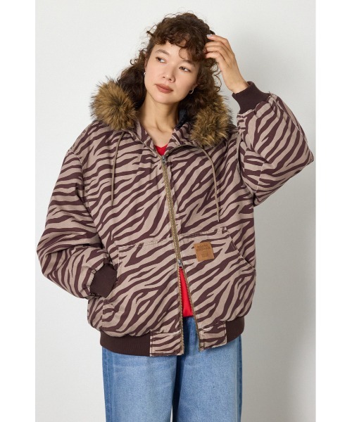 RODEO CROWNS WIDE BOWL(ロデオクラウンズワイドボウル)の「FUR HOODED ワークジャケット(その他アウター・レディース・ベージュ系その他/ブラウン系その他/ブルー/ブラック・LARGE/MEDIUM)」の2枚目の写真