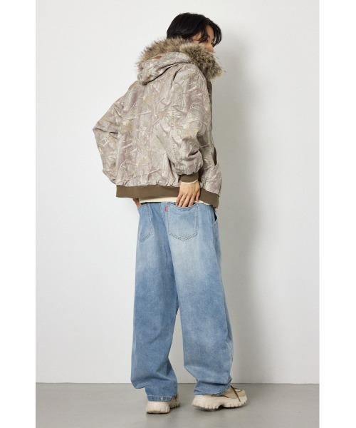 RODEO CROWNS WIDE BOWL(ロデオクラウンズワイドボウル)の「FUR HOODED ワークジャケット(その他アウター・レディース・ベージュ系その他/ブラウン系その他/ブルー/ブラック・LARGE/MEDIUM)」の12枚目の写真