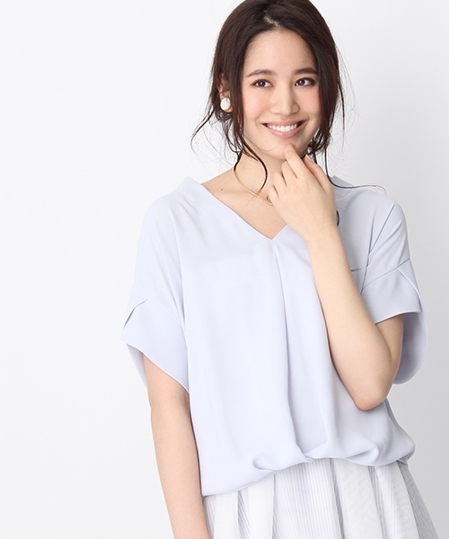 Andemiu（アンデミュウ）の「スソタックムジガラショートスリーブ752364（シャツ/ブラウス・レディース・ホワイト/ピンク/ブルー/グレー/レッド/ブラック・FREE）」の3枚目の写真