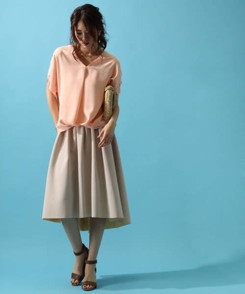 Andemiu（アンデミュウ）の「スソタックムジガラショートスリーブ752364（シャツ/ブラウス・レディース・ホワイト/ピンク/ブルー/グレー/レッド/ブラック・FREE）」の21枚目の写真