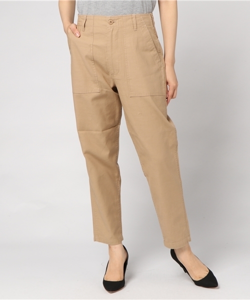 earth music&ecology（アースミュージックアンドエコロジー）の「・ベイカーパンツ（その他パンツ・レディース・カーキ/ベージュ・S/M/L）」の15枚目の写真