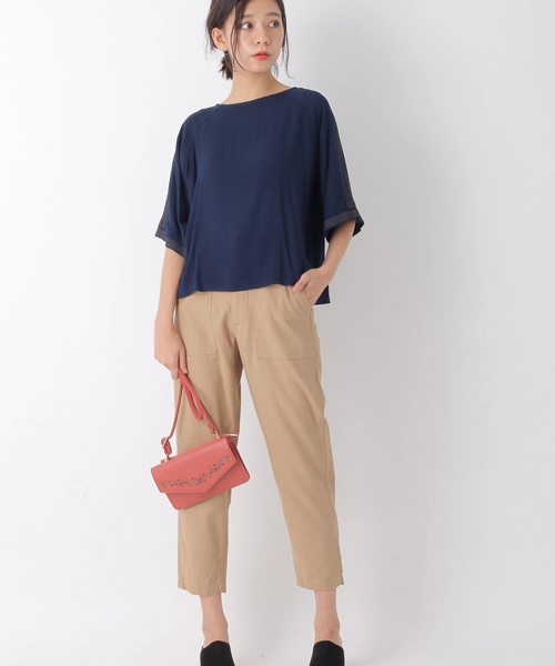 earth music&ecology（アースミュージックアンドエコロジー）の「・ベイカーパンツ（その他パンツ・レディース・カーキ/ベージュ・S/M/L）」の14枚目の写真