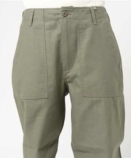 earth music&ecology（アースミュージックアンドエコロジー）の「・ベイカーパンツ（その他パンツ・レディース・カーキ/ベージュ・S/M/L）」の7枚目の写真