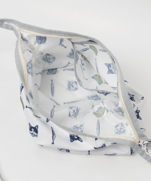 FABRICK(ファブリック)の「FABRICK【Cat's ISSUE】 ZIP BAG(ショルダーバッグ・レディース・その他・FREE)」の5枚目の写真