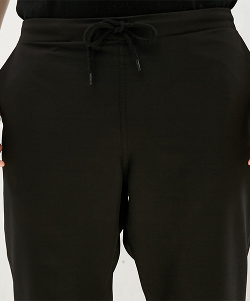 AZUL by moussy(アズールバイマウジー)の「2WAYストレッチ裾リブパンツ(その他パンツ・メンズ・ブラック・LARGE/MEDIUM/SMALL)」の4枚目の写真