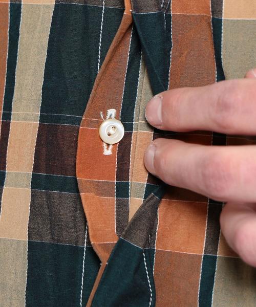 Kaptain Sunshine（キャプテン サンシャイン）の「＜KAPTAIN SUNSHINE＞CHECK BAND COLLAR SHIRT/シャツ.（シャツ/ブラウス・メンズ・ブラウン・40/38）」の8枚目の写真