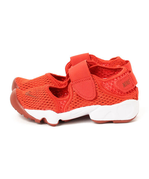 B:MING by BEAMS（ビーミングバイビームス）の「NIKE / リフトGS PS 18SS（17～19cm）（スニーカー・キッズ・レッド/ブラック・19/18/17）」の4枚目の写真