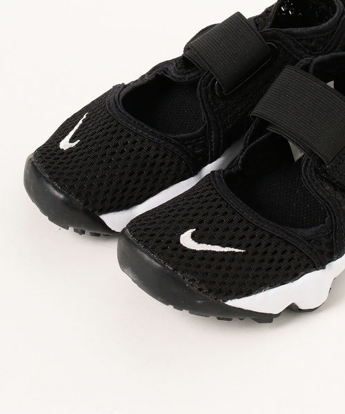 B:MING by BEAMS（ビーミングバイビームス）の「NIKE / リフトGS PS 18SS（17～19cm）（スニーカー・キッズ・レッド/ブラック・19/18/17）」の5枚目の写真