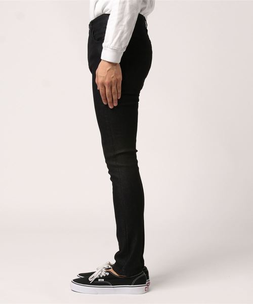 THE CASUAL（カジュアル）の「ストレッチスキニーデニムパンツ（デニムパンツ・メンズ・ブルー系その他2/ワンウォッシュ/ブルー系その他/ブラック系その他/ブラック/ライトグレー・L/M/S/XL）」の8枚目の写真