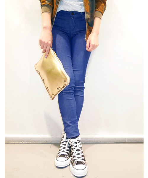 WHO'S WHO gallery（フーズフーギャラリー）の「【Lee】POPカラージェギンス（その他パンツ・レディース・ブラック/パープル/イエロー/ピンク/ブルー・X-SMALL/SMALL/MEDIUM）」の3枚目の写真