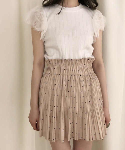 one after another NICE CLAUP(ワンアフターアナザーナイスクラップ)の「ドットのプリーツスカパン(スカート・レディース・ブラック/ベージュ/オフホワイト・FREE)」の4枚目の写真