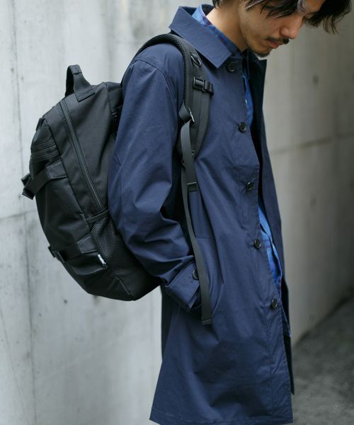 URBAN RESEARCH Sonny Label(アーバンリサーチサニーレーベル)の「マルチファンクションステンカラーコート(ステンカラーコート・メンズ・ベージュ/ネイビー/レッド/カーキ・MEDIUM/LARGE)」の17枚目の写真