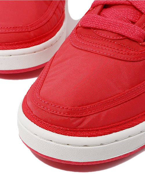 BEAMS BOY(ビームスボーイ)の「△NIKE / バンダル HIGH(スニーカー・レディース・レッド・23/24/25)」の6枚目の写真