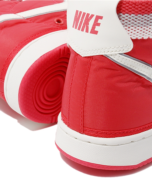 BEAMS BOY(ビームスボーイ)の「△NIKE / バンダル HIGH(スニーカー・レディース・レッド・23/24/25)」の9枚目の写真