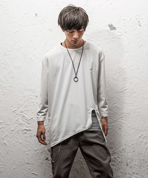 MinoriTY(マイノリティ)の「アシメトリーカットワークロンT(Tシャツ/カットソー・メンズ・イエロー/ネイビー/ホワイト/モカ/ブラック・L/M)」の2枚目の写真