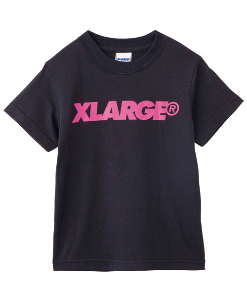 XLARGE KIDS(エクストララージキッズ)の「S/S TEE “SLANTED LOGO”(Tシャツ/カットソー・キッズ・ブラック/イエロー/ホワイト・7T/4T/2T/5T/6T)」の1枚目の写真