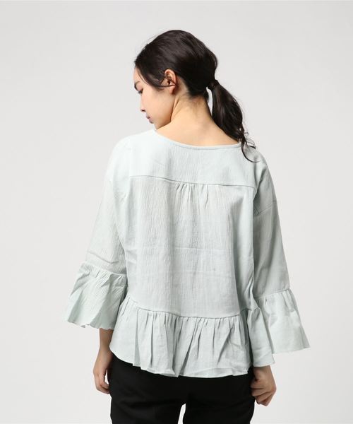 flower(フラワー)の「カームフレアトップ(シャツ/ブラウス・レディース・ブラウン/ブルー・FREE)」の3枚目の写真