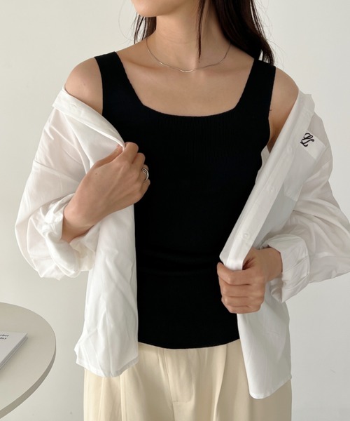 CLEA（クレア）の「スクエアネックニットリブタンクトップ（タンクトップ・レディース・ホワイト/ブラック/ベージュ/ピンクベージュ/アイボリー/サックスブルー/ブラウン・FREE）」の22枚目の写真