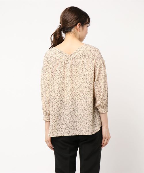 natural couture（ナチュラルクチュール）の「プチプラ金釦ブラウス（シャツ/ブラウス・レディース・ブラック/ベージュ/ネイビー/オフホワイト/サックスブルー/アイボリー/キャメル・FREE）」の9枚目の写真