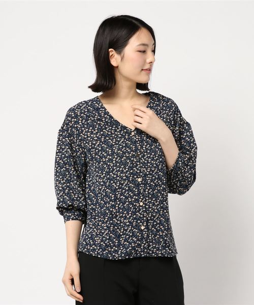 natural couture（ナチュラルクチュール）の「プチプラ金釦ブラウス（シャツ/ブラウス・レディース・ブラック/ベージュ/ネイビー/オフホワイト/サックスブルー/アイボリー/キャメル・FREE）」の12枚目の写真