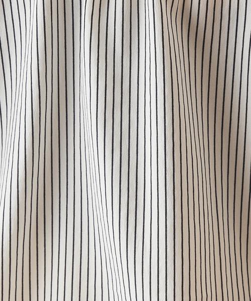 natural couture（ナチュラルクチュール）の「プチプラ金釦ブラウス（シャツ/ブラウス・レディース・ブラック/ベージュ/ネイビー/オフホワイト/サックスブルー/アイボリー/キャメル・FREE）」の18枚目の写真