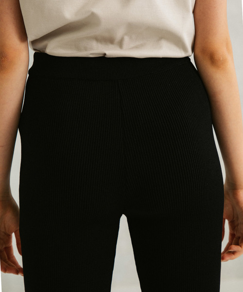 UNITED TOKYO（ユナイテッドトウキョウ）の「リブニットパンツ（その他パンツ・レディース・ブラック/ブラウン/グリーン・1/2）」の12枚目の写真