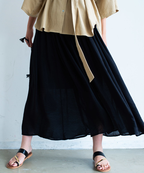 Aunt Marie's（アントマリーズ）の「AUNT MARIE'S ギャザーロングスカート（スカート・レディース・ブラック/ベージュ/オレンジ/ブルー・FREE）」の2枚目の写真