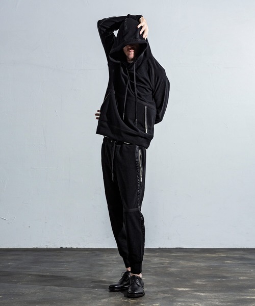 CDM BY CARPEDIEM（シーディーエムバイカルペディエム）の「CDM BY CARPEDIEM(シーディーエム バイ カルペディエム)ジョイントプルパーカー（パーカー・メンズ・ブラウン/カーキ/ブラック・S/M/L）」の9枚目の写真