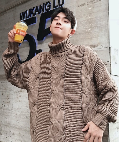 MGV（エムジーヴィー）の「【MGV】ケーブル×ラーベン編みハイネックプルオーバーニット（ニット/セーター・メンズ・ホワイト/ブラック/キャメル・MEDIUM/LARGE/X-LARGE/XX-LARGE）」の13枚目の写真