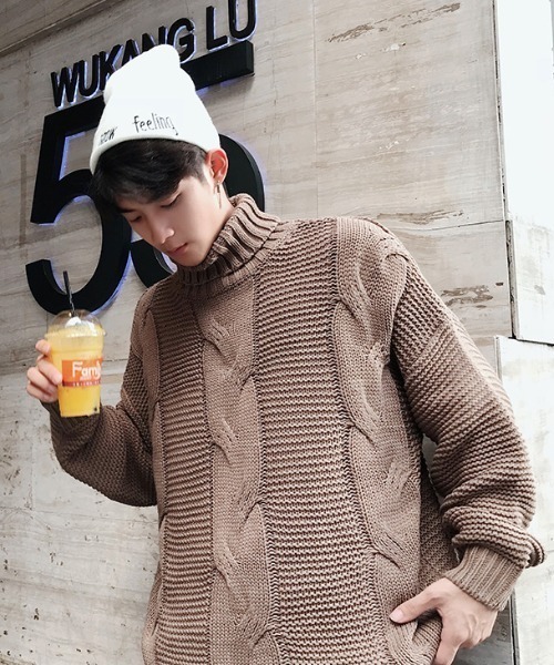 MGV（エムジーヴィー）の「【MGV】ケーブル×ラーベン編みハイネックプルオーバーニット（ニット/セーター・メンズ・ホワイト/ブラック/キャメル・MEDIUM/LARGE/X-LARGE/XX-LARGE）」の15枚目の写真