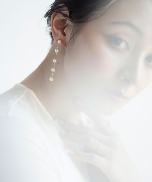 ISS（イズ）の「ISS:ステーションパールピアス（ピアス（両耳用）・レディース・ゴールド/シルバー・FREE）」の14枚目の写真