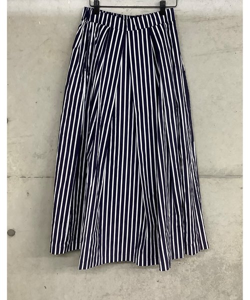 ulu(ウル)の「Striped flare longskirt(スカート・レディース・ネイビー/グリーン・FREE)」の6枚目の写真